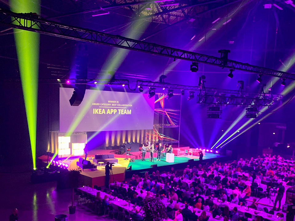 Stort IKEA-evenemang med mycket publik